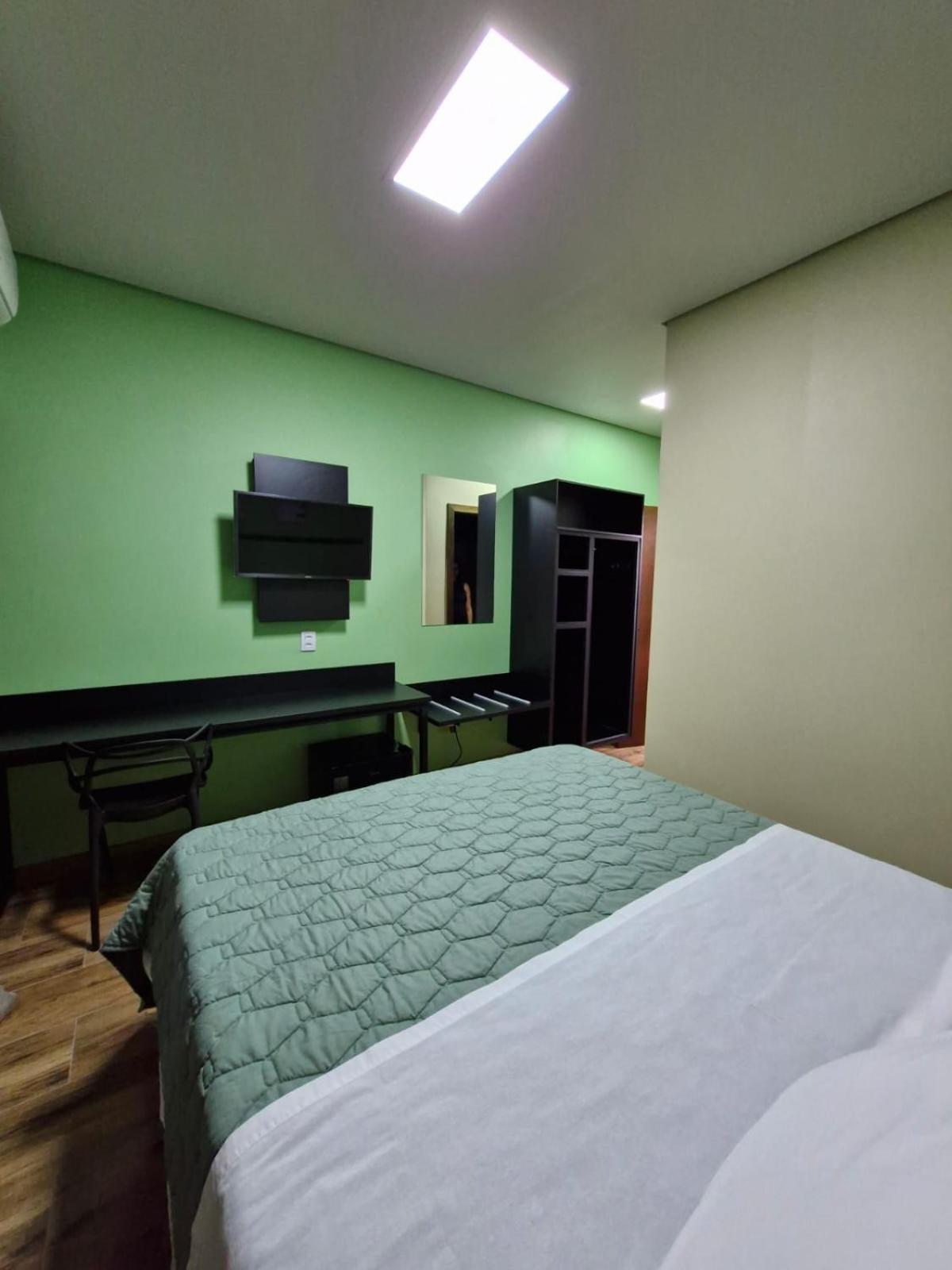 Hotel Mirage Вильена Экстерьер фото